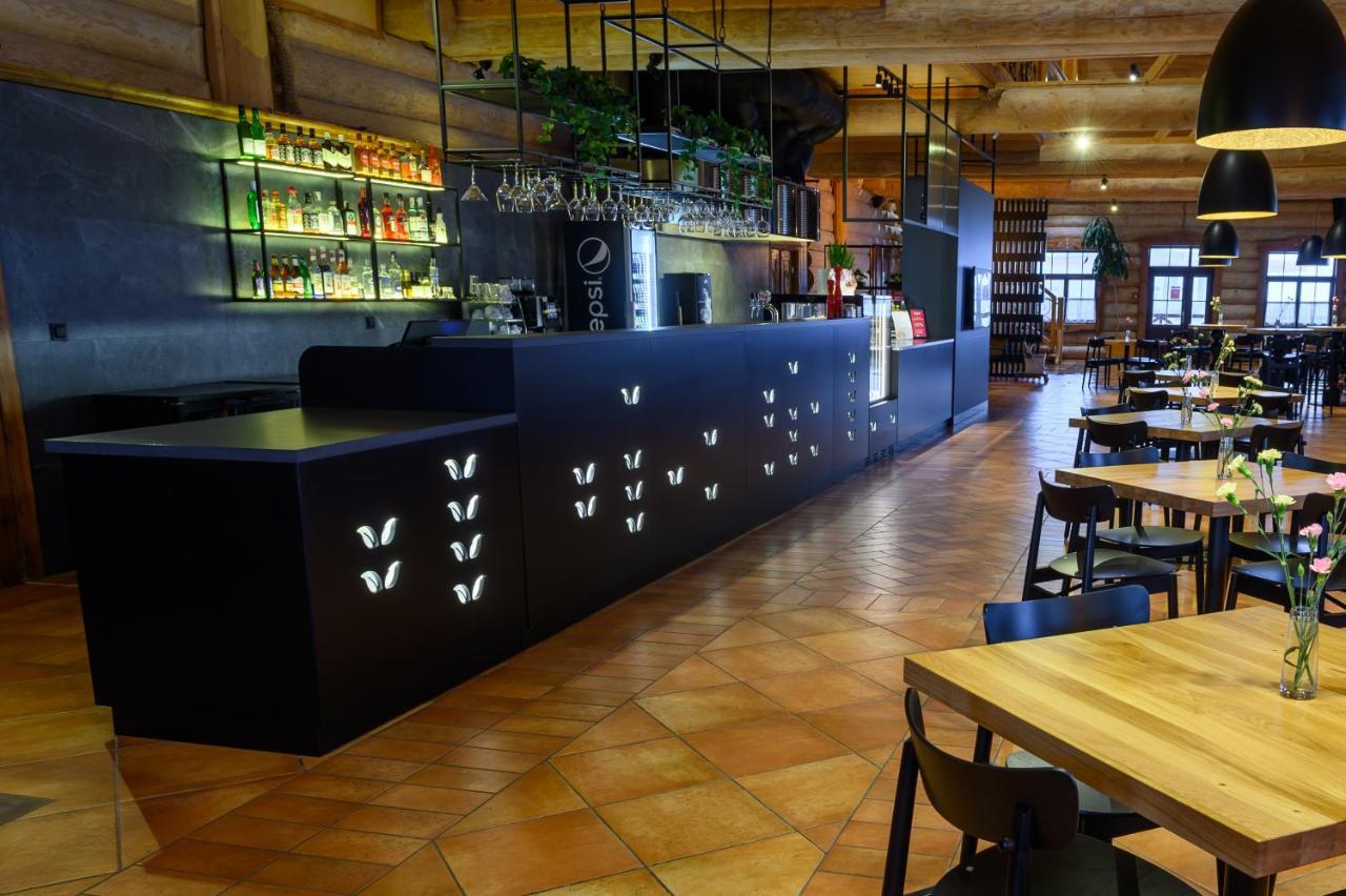Hotel Picaro Stok Łagów Екстериор снимка