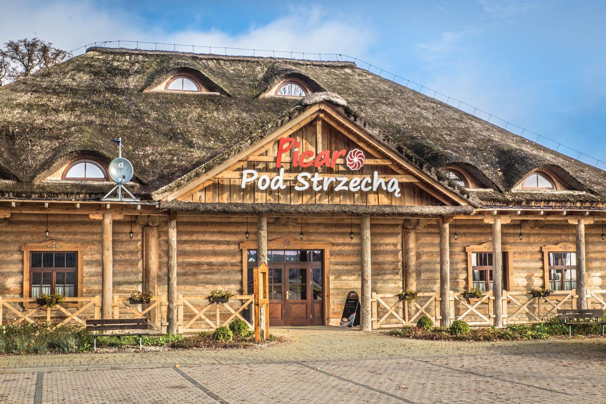 Hotel Picaro Stok Łagów Екстериор снимка
