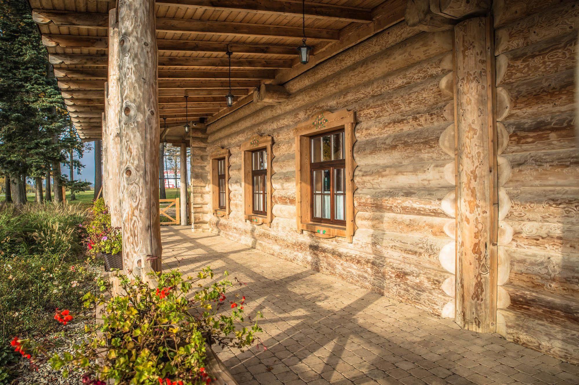 Hotel Picaro Stok Łagów Екстериор снимка